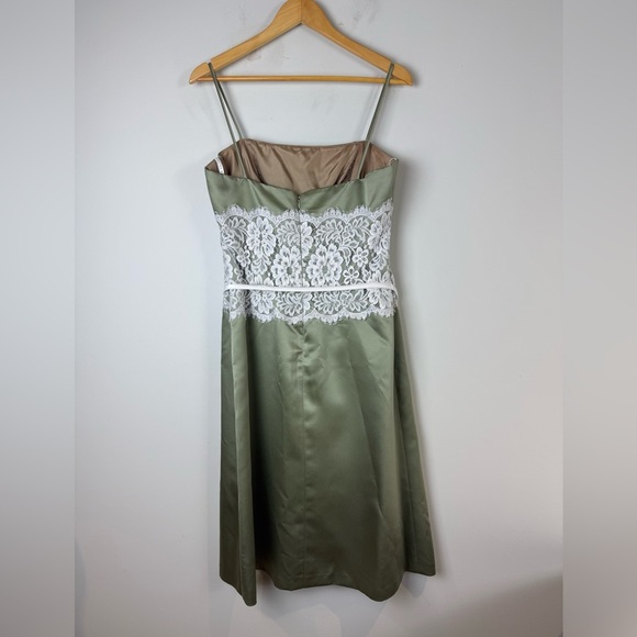 After Six Green Midi Dress - Picture 7 of 7